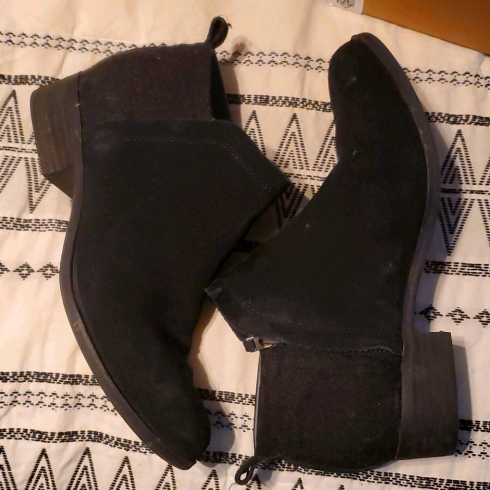 Deia Toms bootie